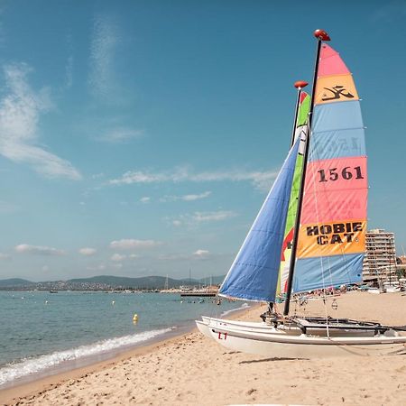 Appart' Au Port Apartment Fréjus Екстериор снимка