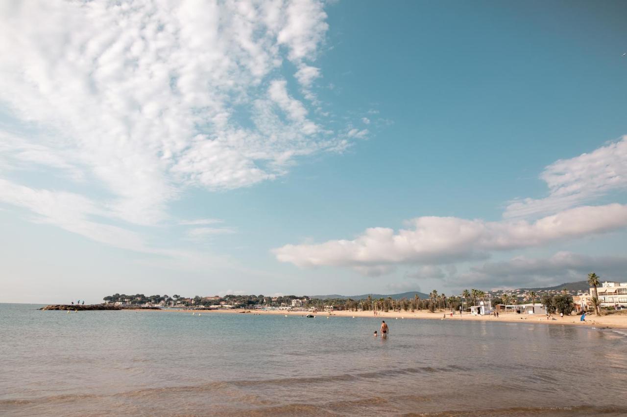 Appart' Au Port Apartment Fréjus Екстериор снимка